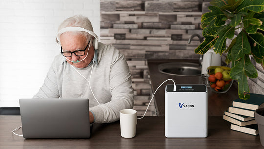 Durata della batteria in movimento: scegliere un concentratore di ossigeno portatile continuo per una vita attiva